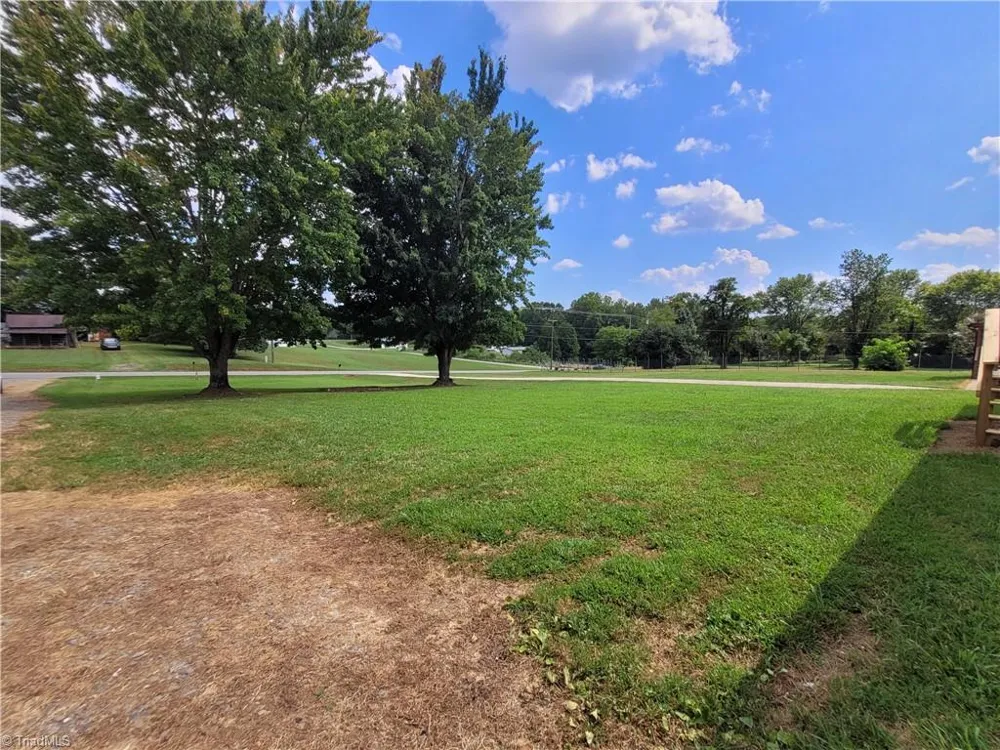 1836 Siloam Road Mount Airy, NC 27030