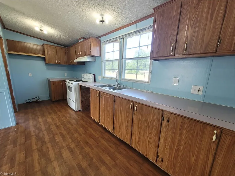 1836 Siloam Road Mount Airy, NC 27030