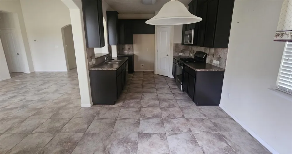 335 American Black Bear Drive Crosby, TX 77532