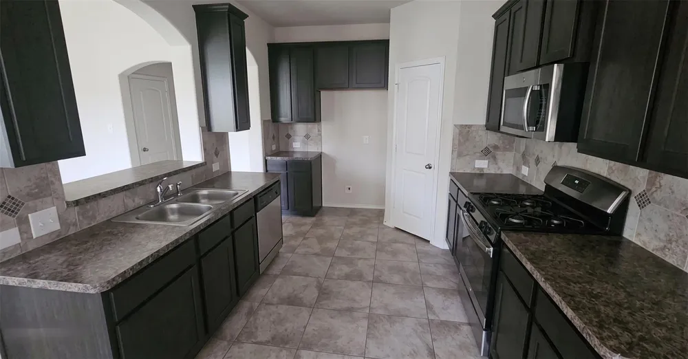 335 American Black Bear Drive Crosby, TX 77532