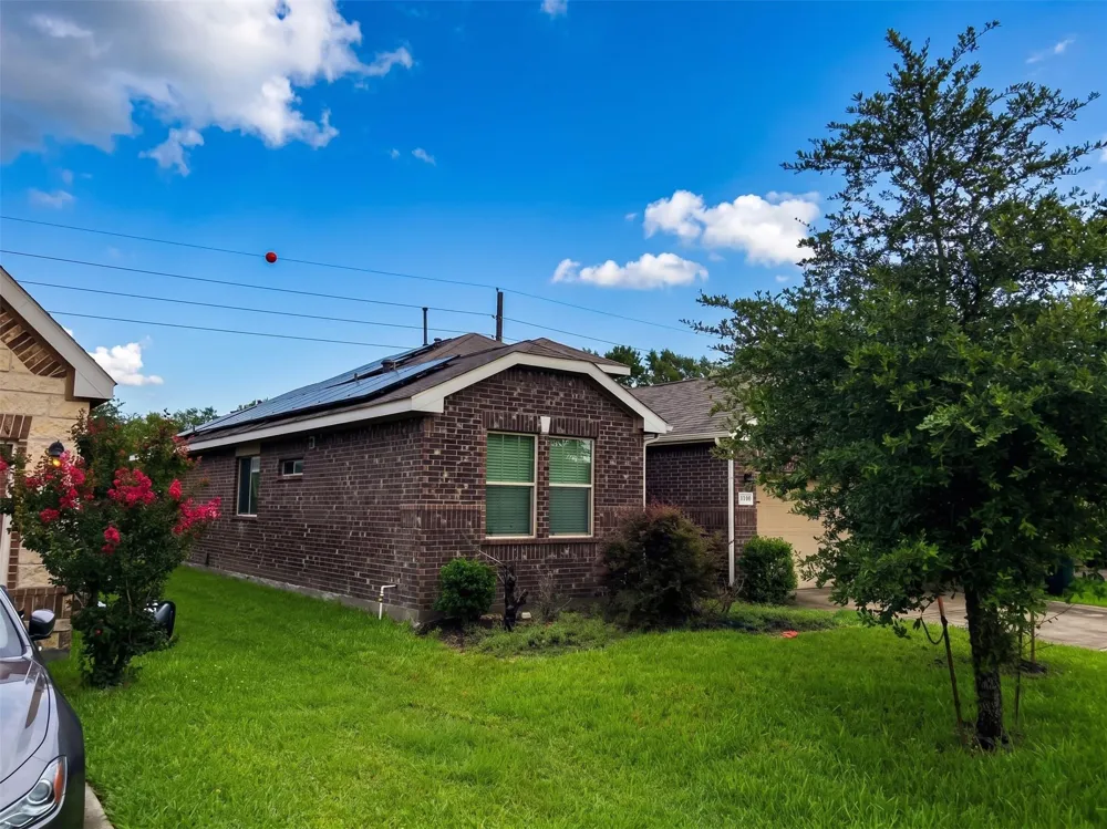 335 American Black Bear Drive Crosby, TX 77532
