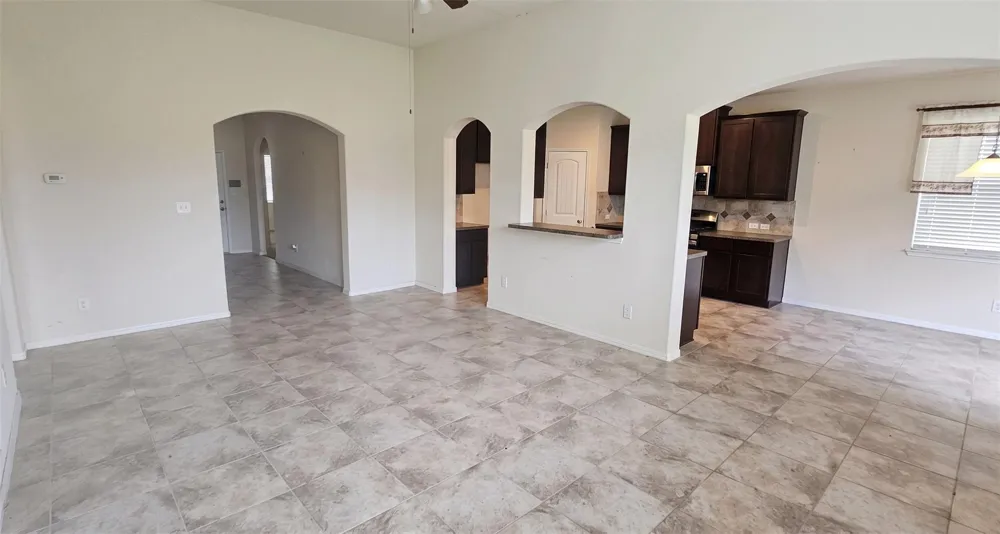 335 American Black Bear Drive Crosby, TX 77532