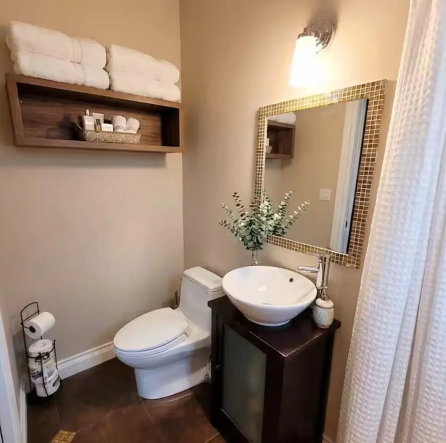 1405 NE 14TH COURT Fort Lauderdale, FL 33304