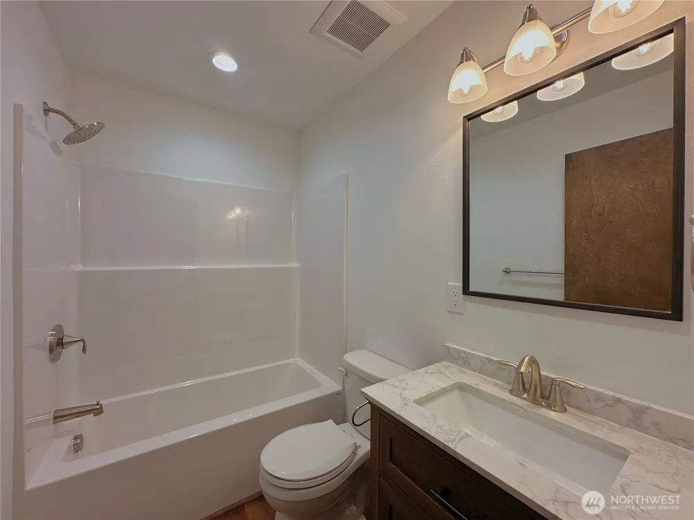 20 Pats Lane Omak, WA 98841