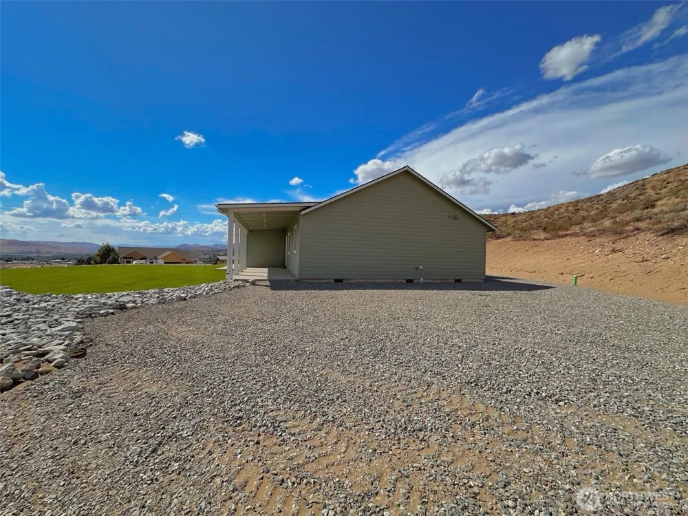 20 Pats Lane Omak, WA 98841