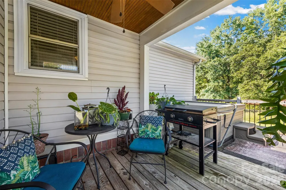6215 Barclay Lane Clover, SC 29710