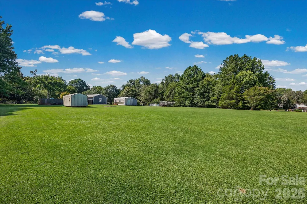 6215 Barclay Lane Clover, SC 29710