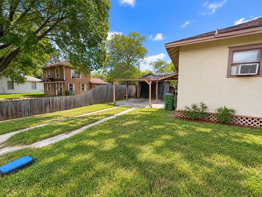 2403 Webster Street Liberty, TX 77575