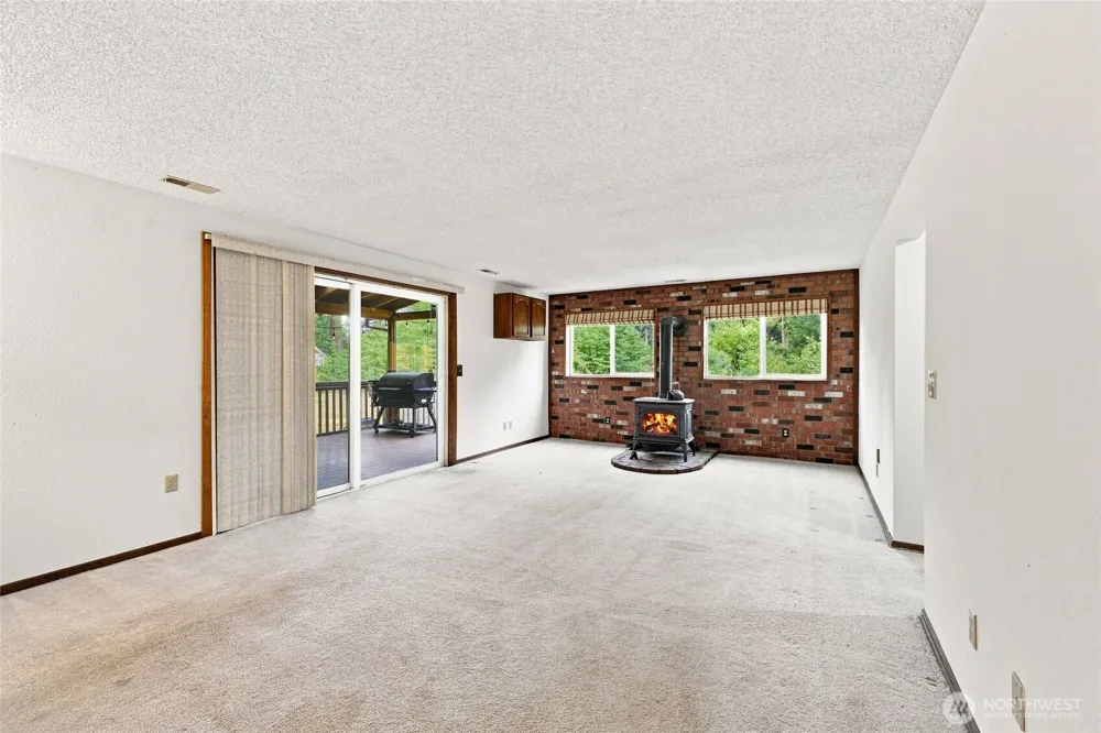 24615 61st Avenue Court E Graham, WA 98338