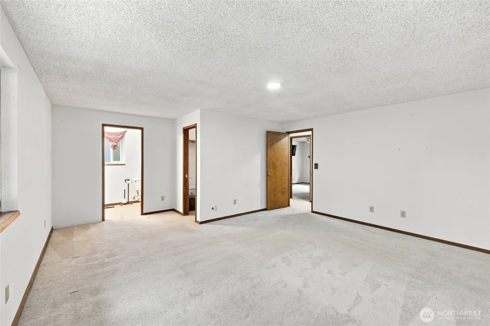 24615 61st Avenue Court E Graham, WA 98338