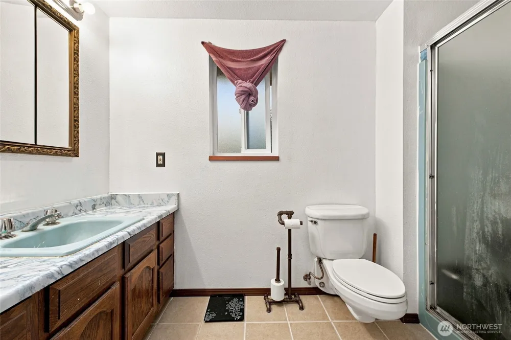 24615 61st Avenue Court E Graham, WA 98338