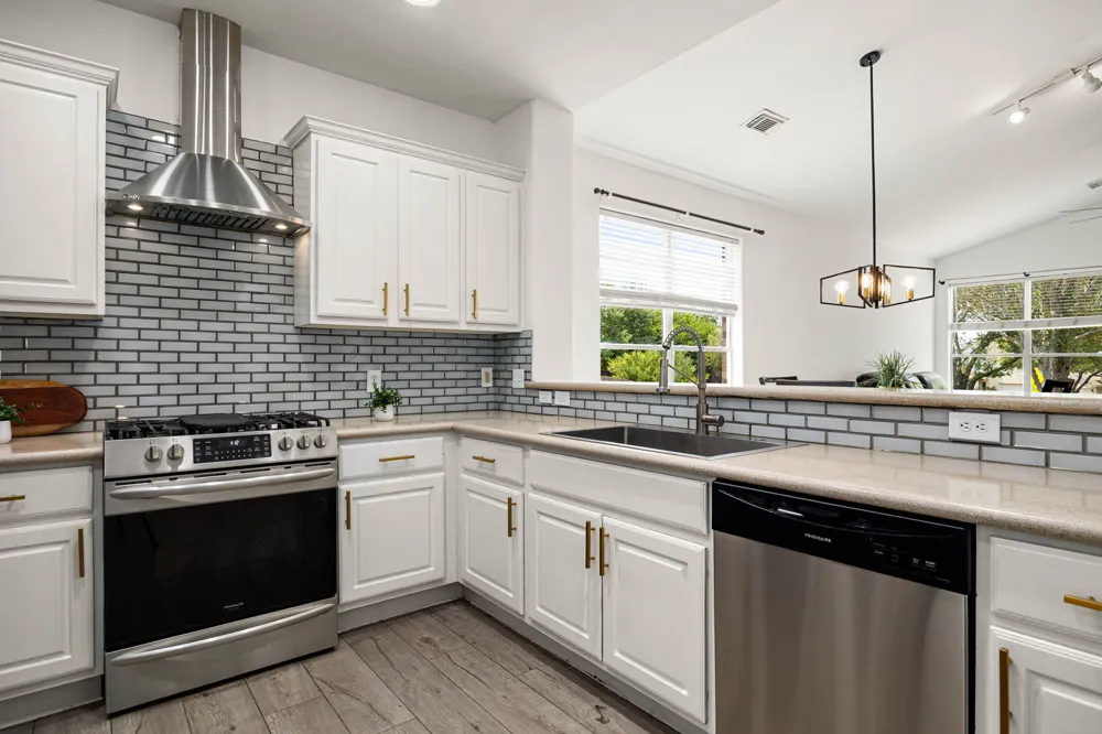 2013 Shaker Trail Austin, TX 78754