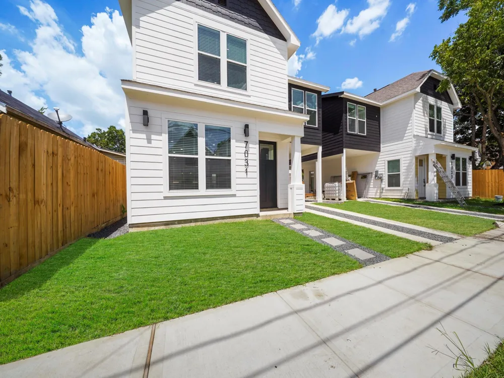7031 Avenue #1 Houston, TX 77011
