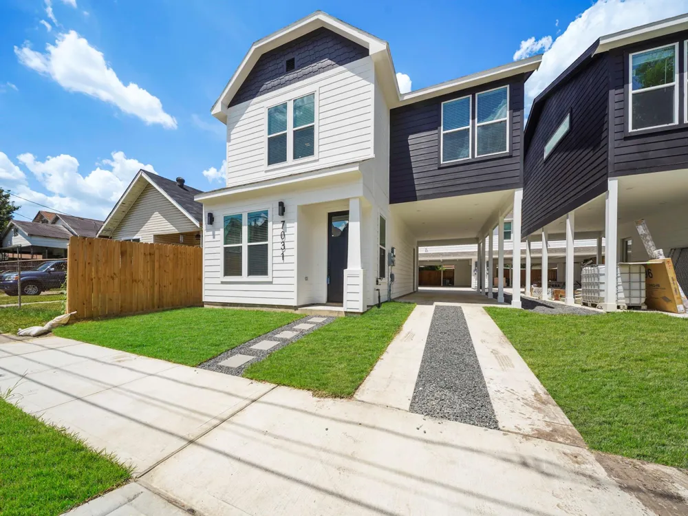 7031 Avenue #1 Houston, TX 77011