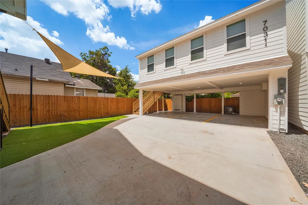 7031 Avenue #1 Houston, TX 77011