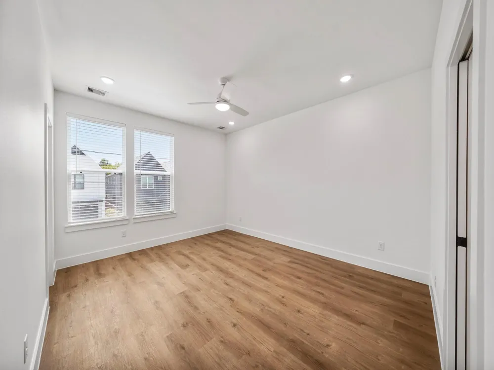 7031 Avenue #1 Houston, TX 77011