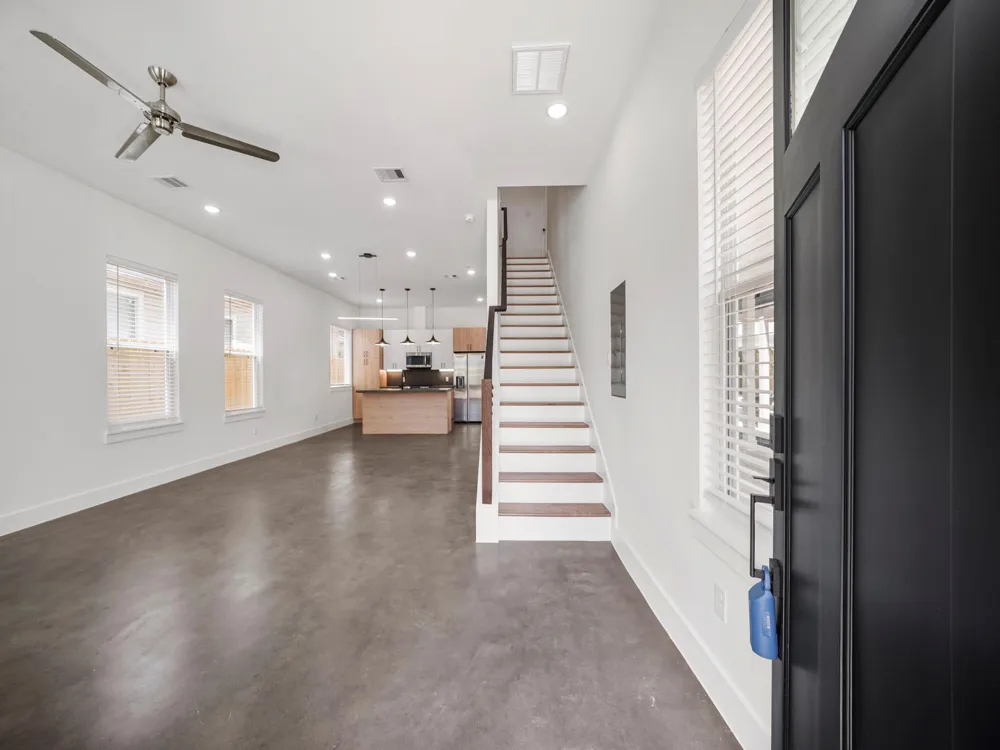 7031 Avenue #1 Houston, TX 77011