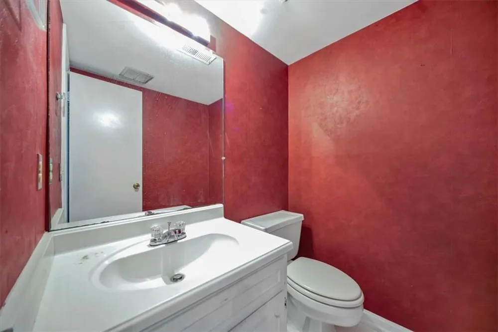 46 Forrest Place Sandy Springs, GA 30328