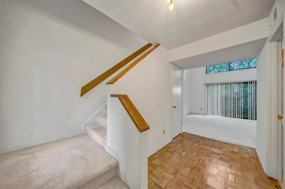 46 Forrest Place Sandy Springs, GA 30328