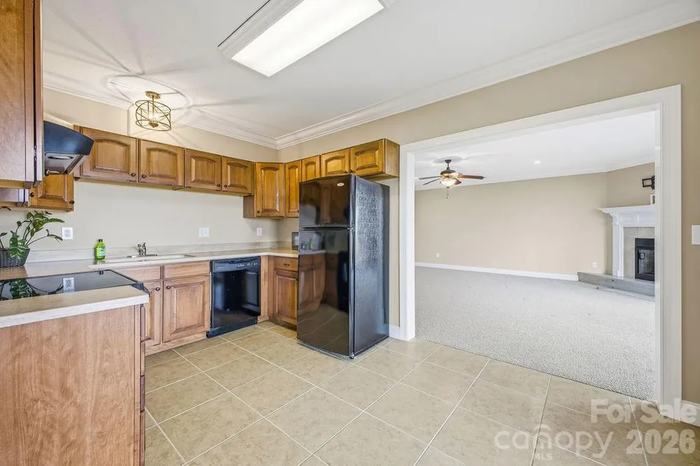 38 Sweetwater Oaks Drive Fletcher, NC 28732