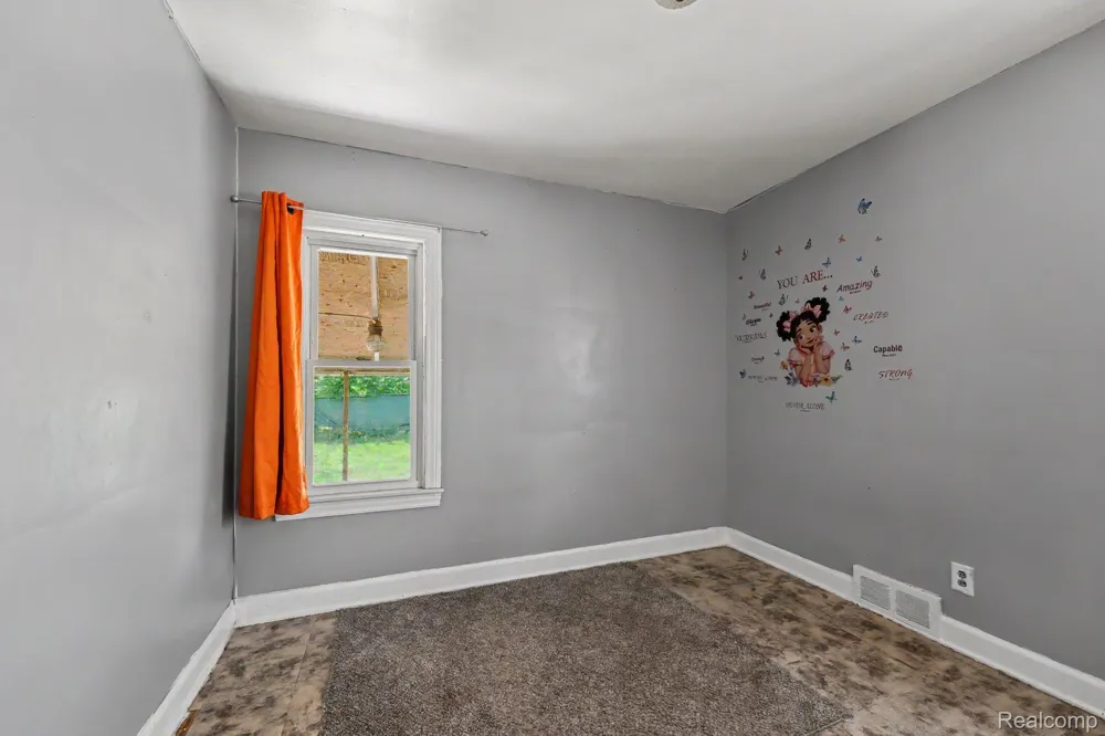 5045 Wayburn Street Detroit City, MI 48224