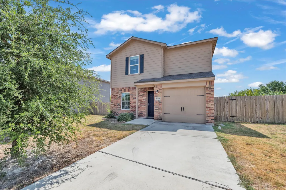5021 Cressler Lane #29G Jarrell, TX 76537
