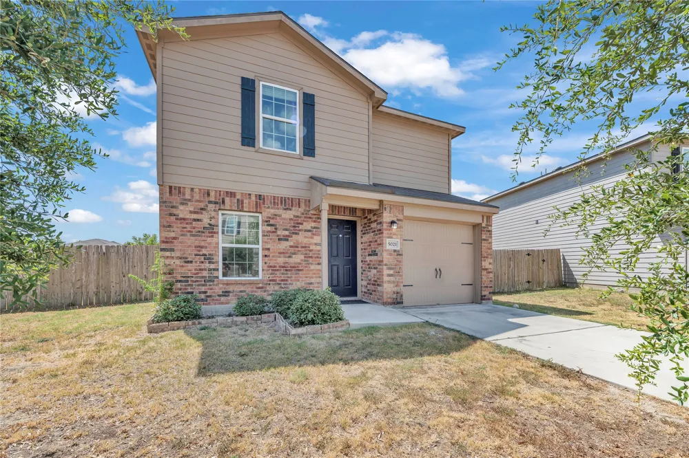 5021 Cressler Lane #29G Jarrell, TX 76537