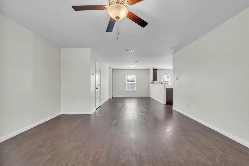5021 Cressler Lane #29G Jarrell, TX 76537