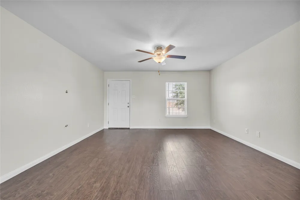 5021 Cressler Lane #29G Jarrell, TX 76537