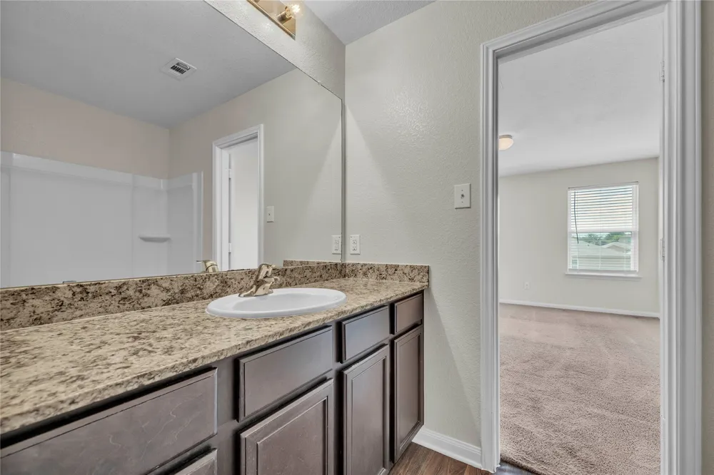 5021 Cressler Lane #29G Jarrell, TX 76537