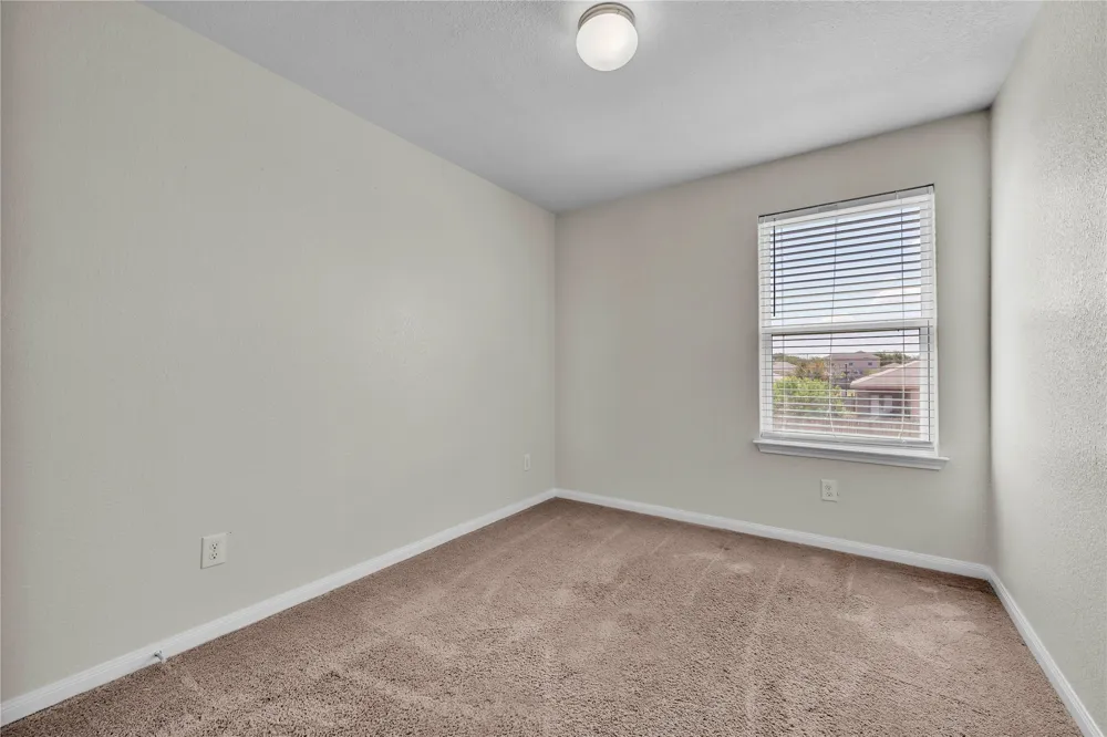 5021 Cressler Lane #29G Jarrell, TX 76537