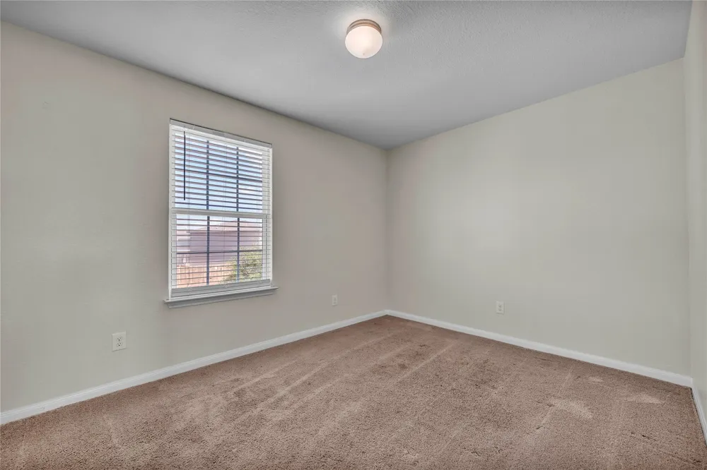 5021 Cressler Lane #29G Jarrell, TX 76537