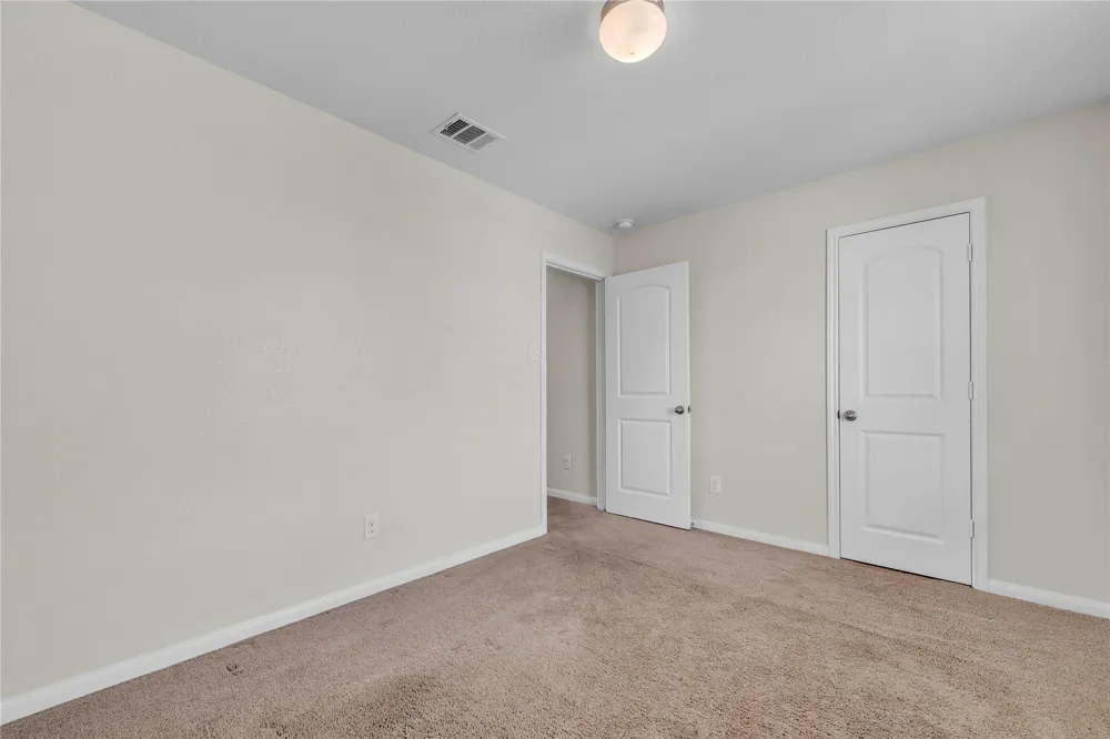 5021 Cressler Lane #29G Jarrell, TX 76537