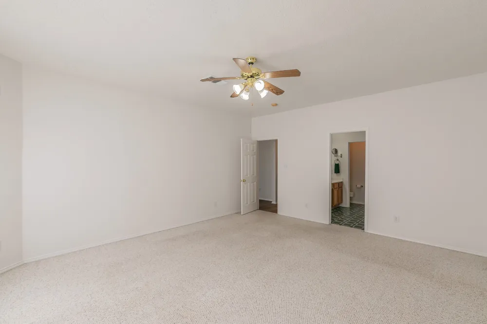 7300 Falcon Court North Richland Hills, TX 76180