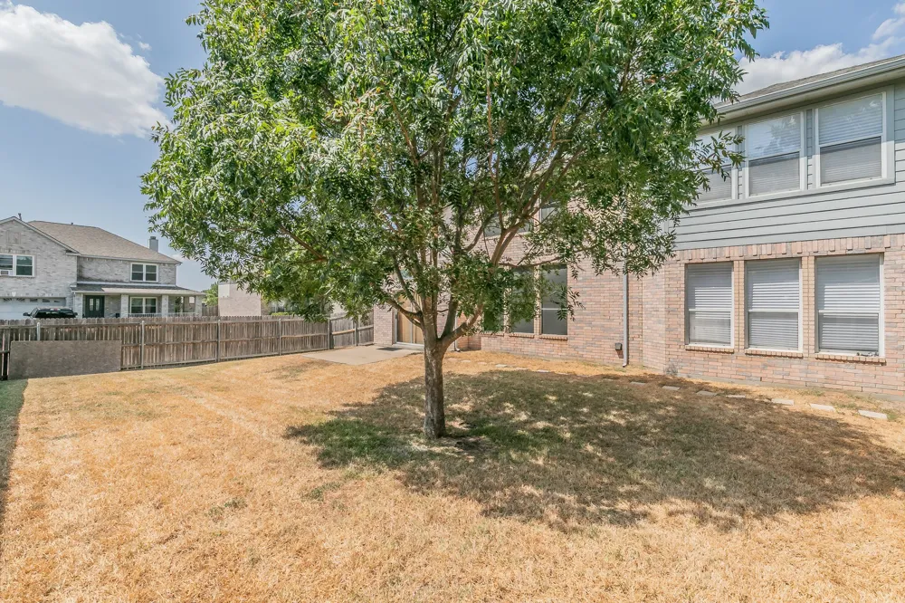 7300 Falcon Court North Richland Hills, TX 76180