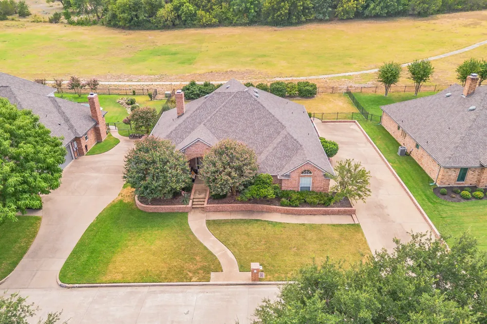11417 Northpointe Court Fort Worth, TX 76008