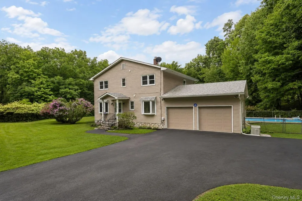 121 Marl Road Walker Valley, NY 12566