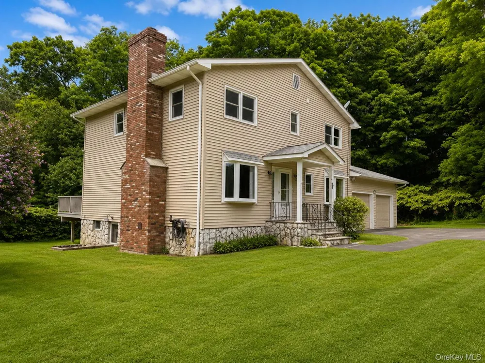 121 Marl Road Walker Valley, NY 12566