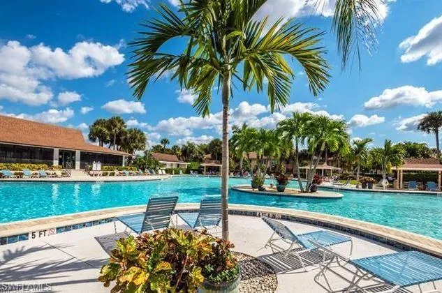 3846 Snowflake Lane #1202 Naples, FL 34112