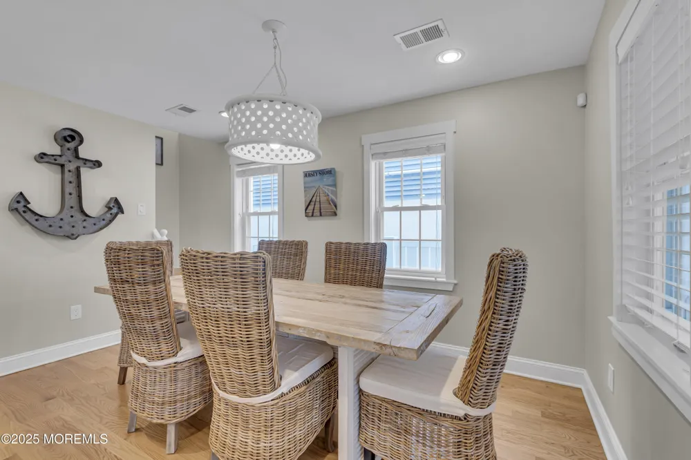 196 3rd Avenue Manasquan, NJ 08736