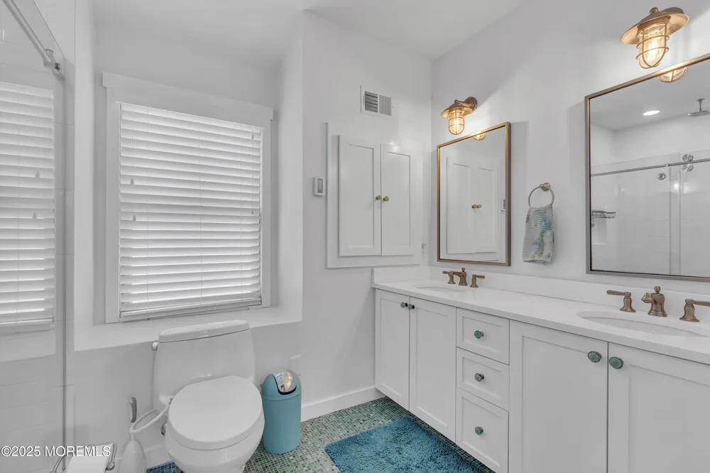 196 3rd Avenue Manasquan, NJ 08736