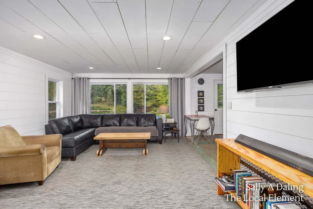 3365 Riverview Drive Hersey, MI 49639