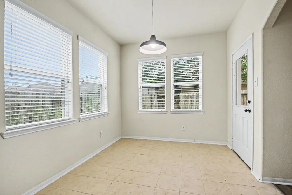 1439 Barras Street Alvin, TX 77511