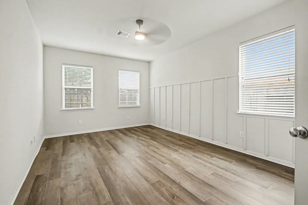 1439 Barras Street Alvin, TX 77511