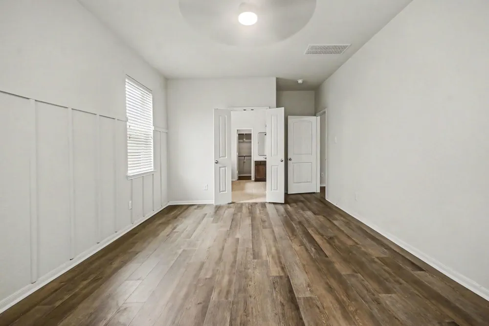1439 Barras Street Alvin, TX 77511