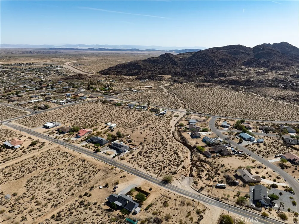 7455 Sunset Road Joshua Tree, CA 92252