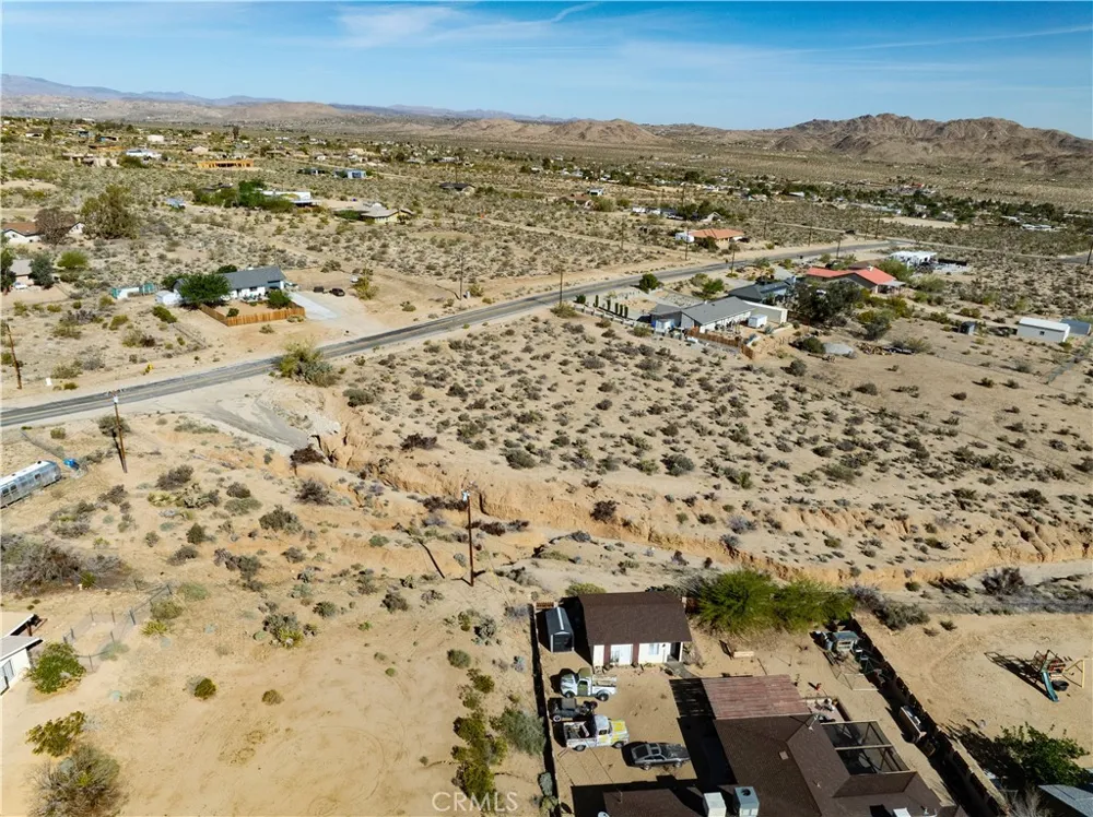 7455 Sunset Road Joshua Tree, CA 92252