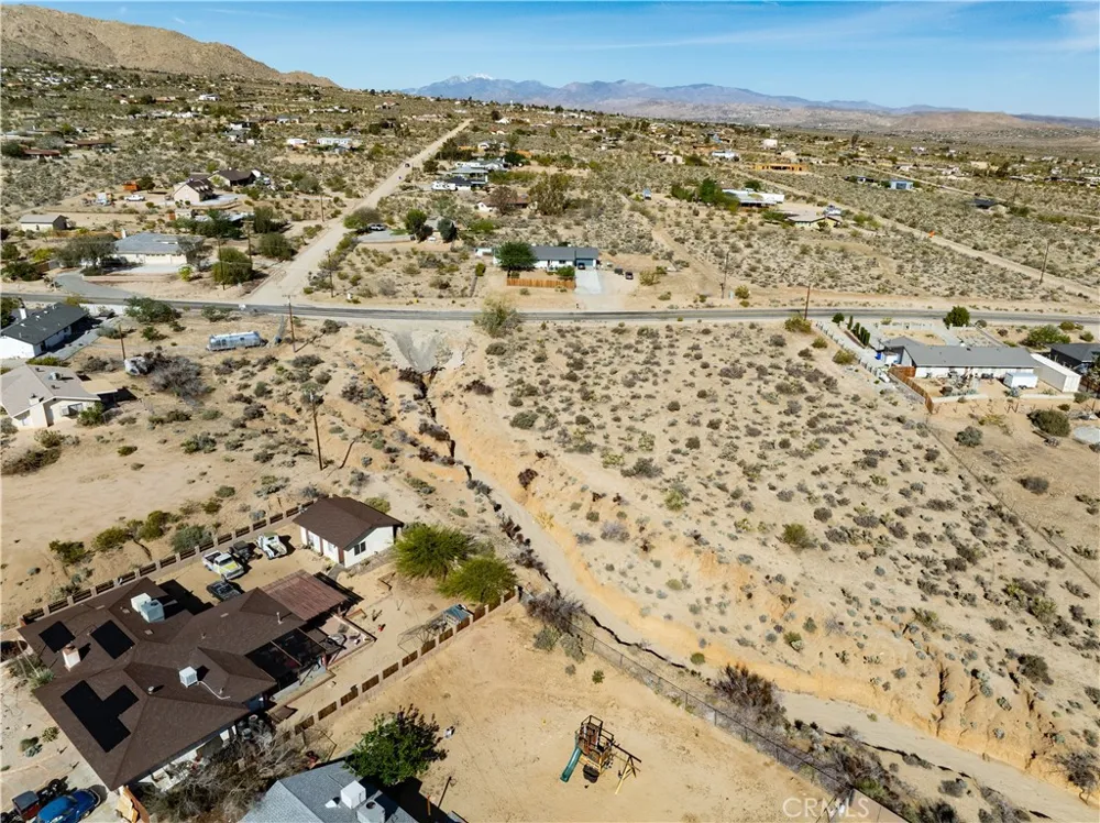 7455 Sunset Road Joshua Tree, CA 92252