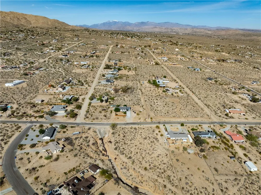7455 Sunset Road Joshua Tree, CA 92252