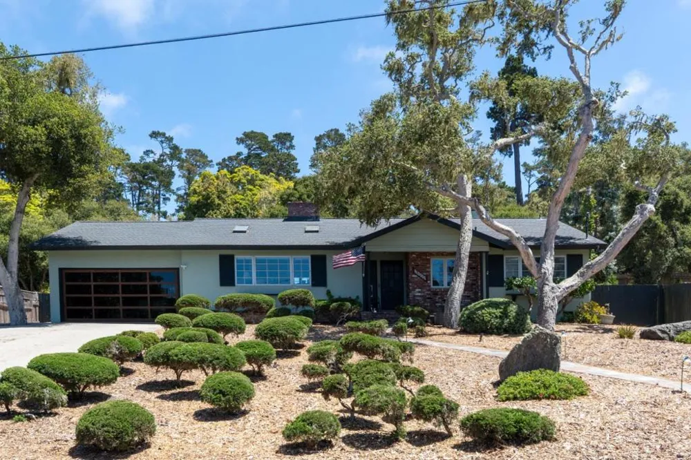 2809 Raccoon Trail Pebble Beach, CA 93953